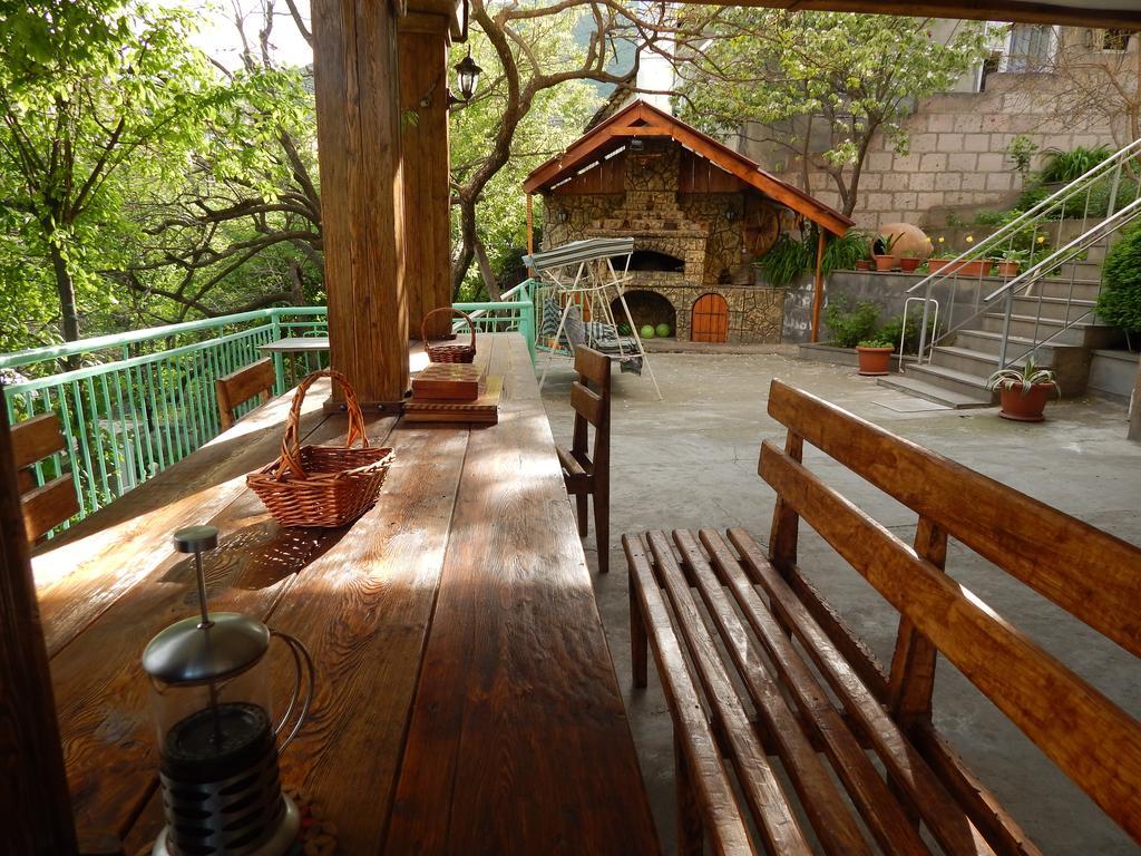 Guest House Anahit Ijevan Εξωτερικό φωτογραφία